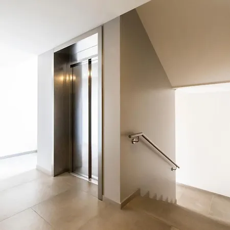 Bertelli 4 아파트 산레자로디사베나