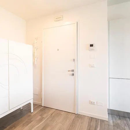 아파트 Bertelli 4 산레자로디사베나