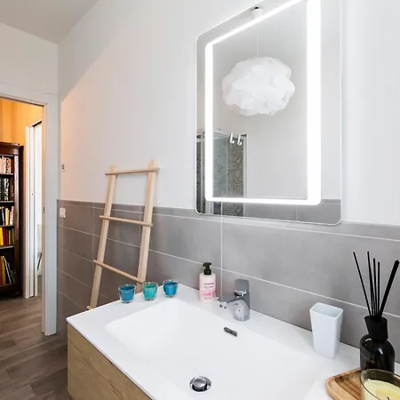 Bertelli 4 * 산레자로디사베나