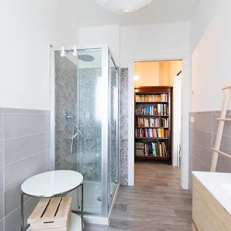 Bertelli 4 아파트 *